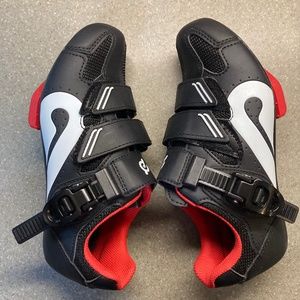 Peloton cycling shoes